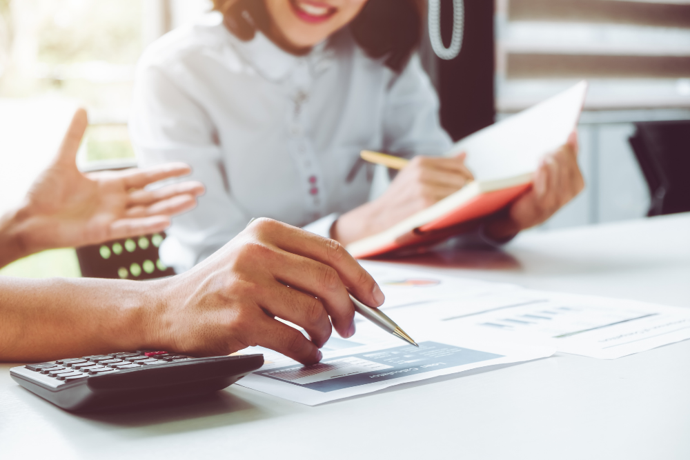For Businesses Looking for Bookkeeping Services
